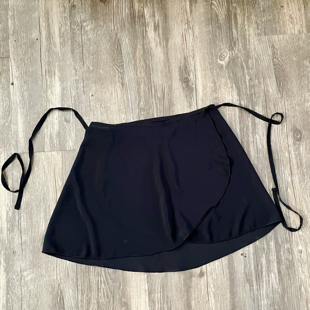 Bloch Mirella Black Ballet Wrap Skirt One Size 14”